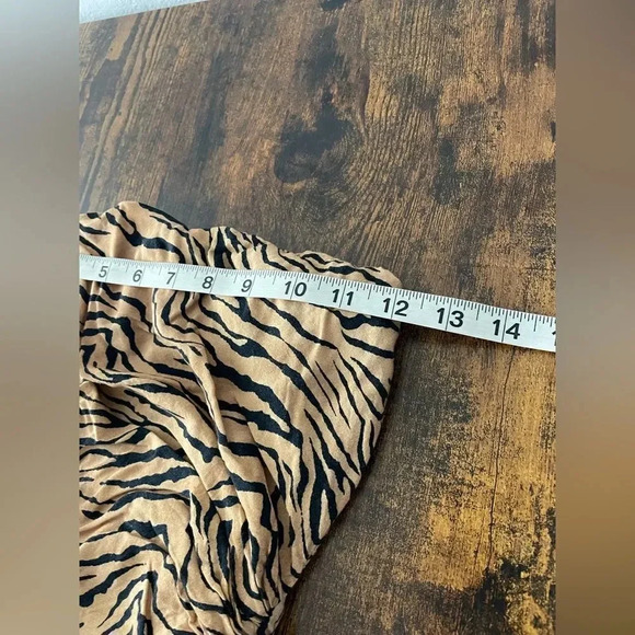 vix paula hermanny strapless leopard print midi dress - Picture 8 of 11